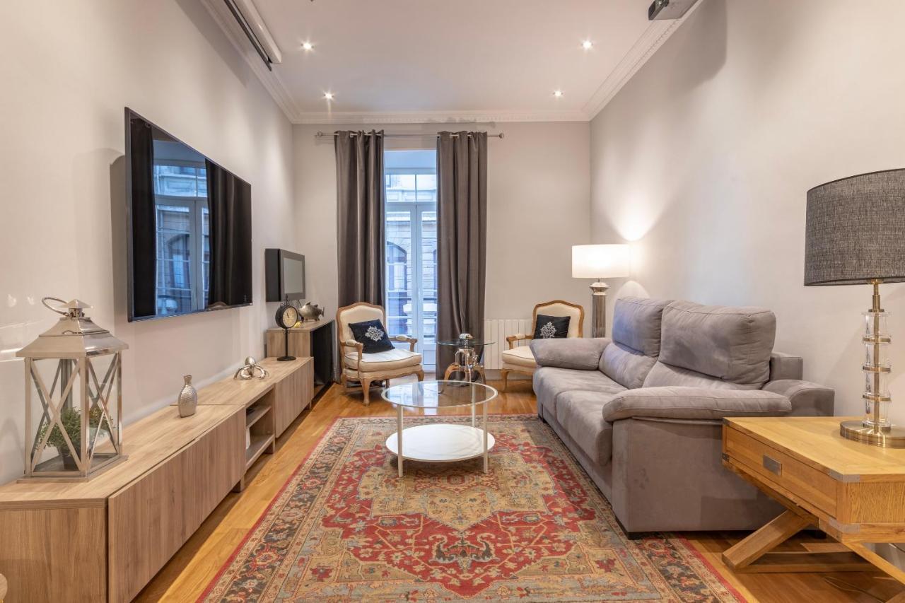 Amplio Y Elegante En Casco Viejo Con Parking Apartment Bilbao Luaran gambar