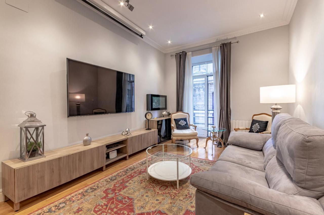 Amplio Y Elegante En Casco Viejo Con Parking Apartment Bilbao Luaran gambar