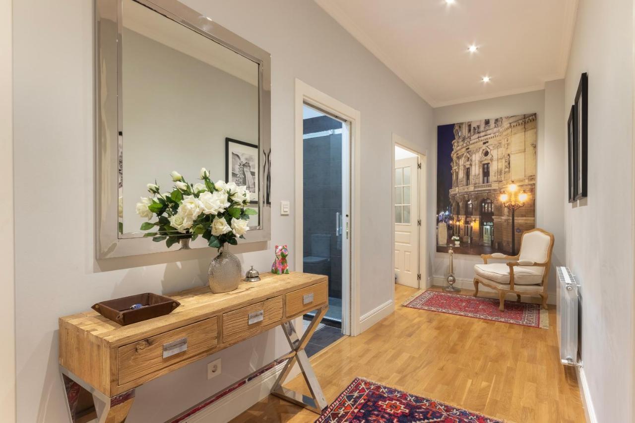 Amplio Y Elegante En Casco Viejo Con Parking Apartment Bilbao Luaran gambar