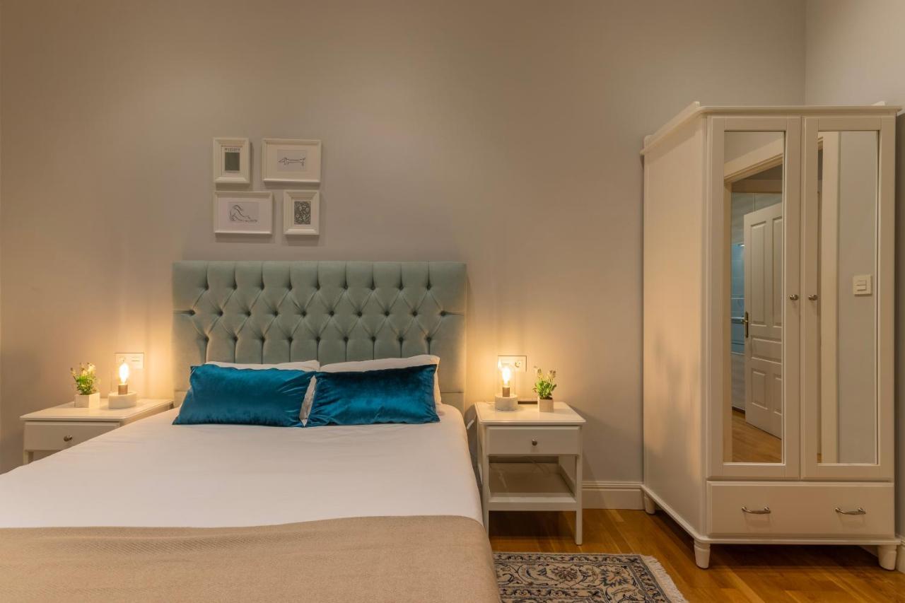 Amplio Y Elegante En Casco Viejo Con Parking Apartment Bilbao Luaran gambar