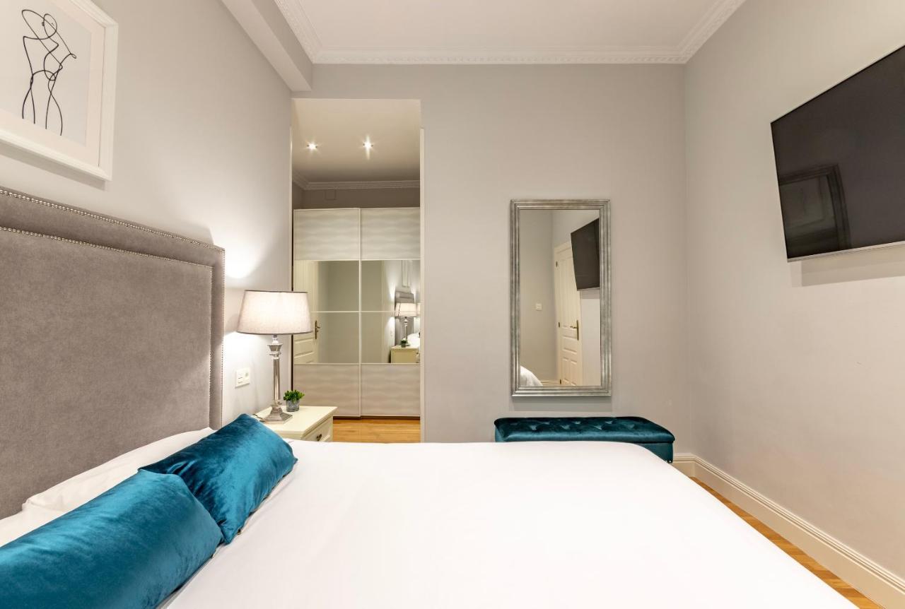 Amplio Y Elegante En Casco Viejo Con Parking Apartment Bilbao Luaran gambar
