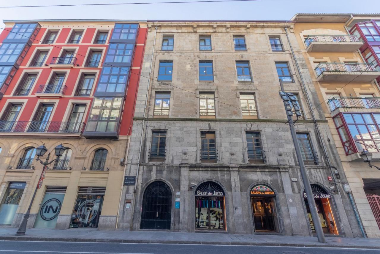 Amplio Y Elegante En Casco Viejo Con Parking Apartment Bilbao Luaran gambar